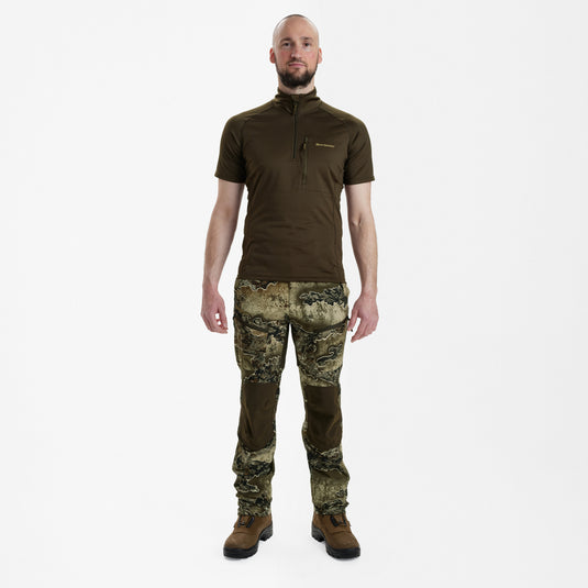 Excape Insulated T-Shirt mit RV-Kragen