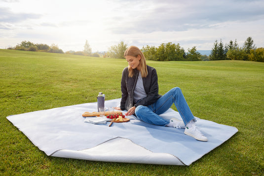 XL Picknickdecke mit separatem Tragegurt - JN1906